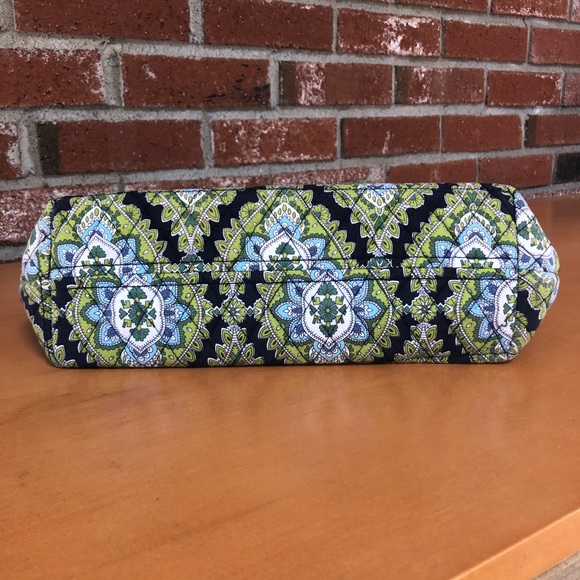 Vera Bradley Tote/Shoulder Bag - Cambridge Pattern - Picture 3 of 8